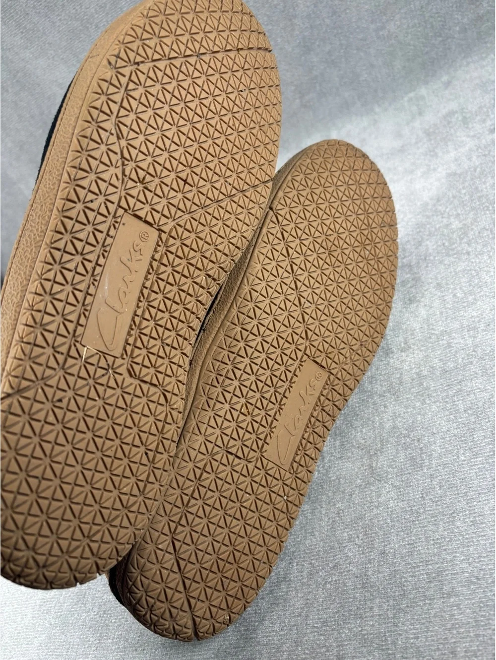 Clarks Men's GF2448M Moccasin Slippers Men’s Size 10